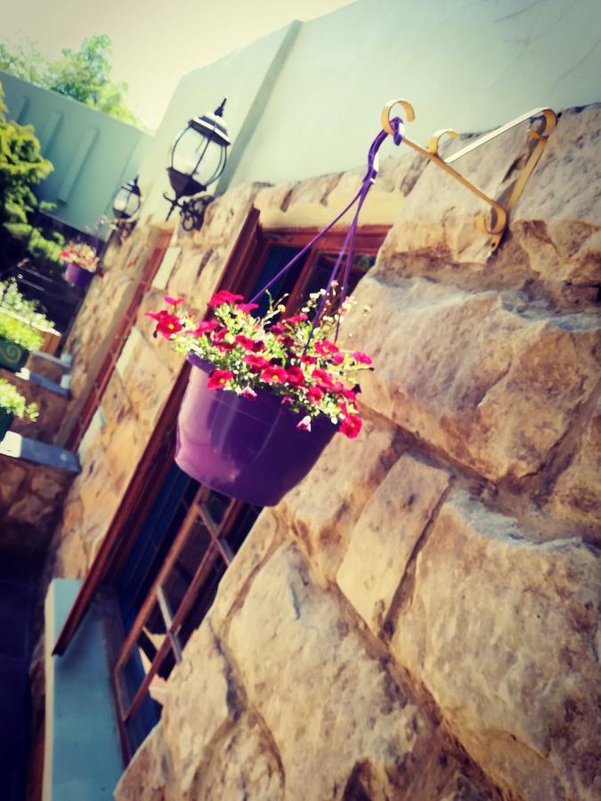 Gypsy Guest House Clarens Exterior photo